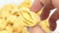 YBC Aerial wielowarstwowe chipsy kukurydziane o smakupierokw gyoza, 65g | JaponiaCentralna.pl