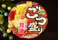 Maruchan Gotsumori Wonton ramen o smaku sojowego, 117g | JaponiaCentralna.pl