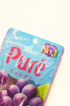 Kanro Puré żelki o smaku czerwonych winogron, 56 g | JaponiaCentralna.pl | Prawdziwe Japońskie Produkty