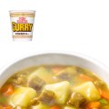 Nissin Cup Noodle ramen o smaku japońskiego curry - 75g   |   japoniacentralna.pl