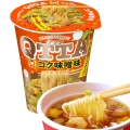 Toyo Suisan Maruchan QTTA instant ramen o smaku miso, 78g | JaponiaCentralna.pl