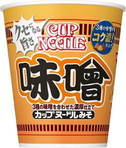 Nissin Cup Noodle instant ramen o smaku miso, 82 g